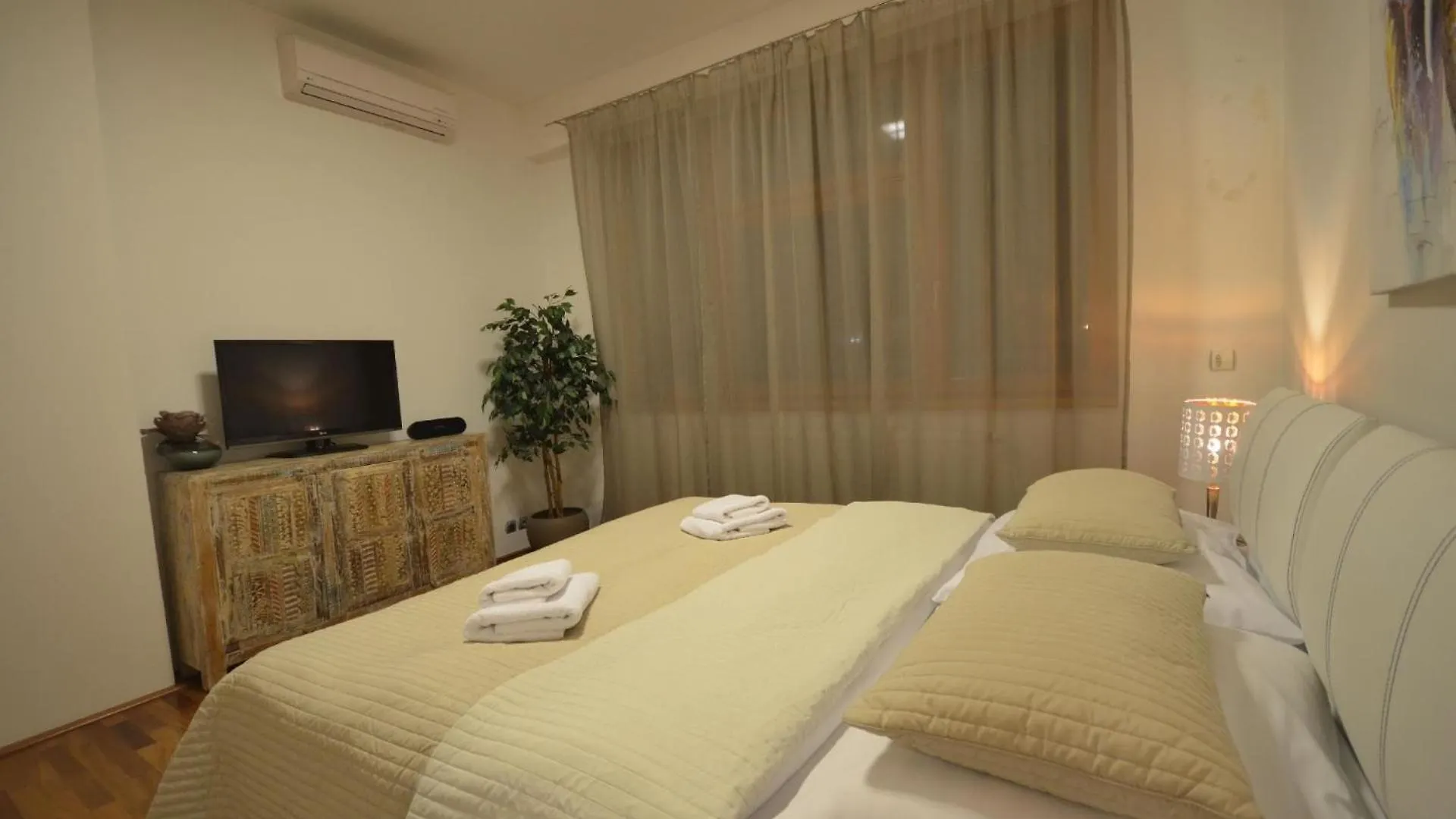 Lejlighed Ferienwohnung Mit Terrasse Prag