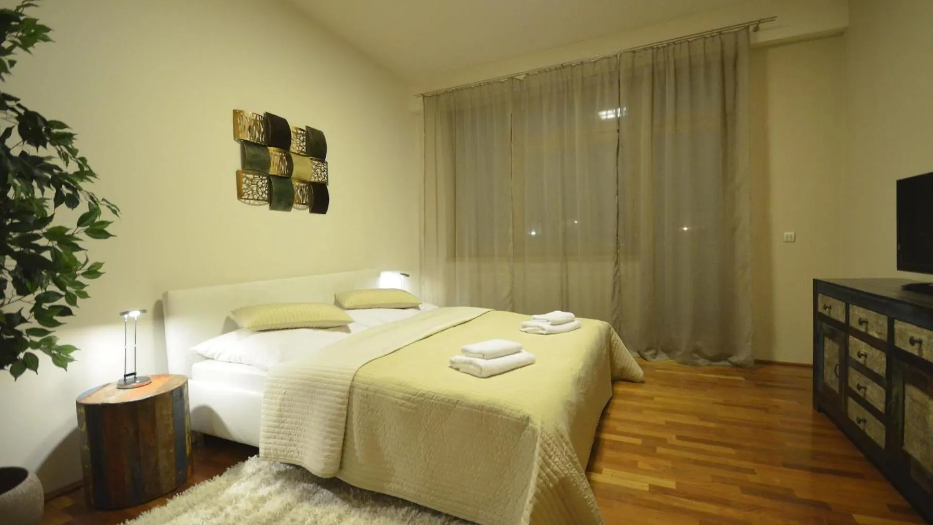 Ferienwohnung Mit Terrasse Prag