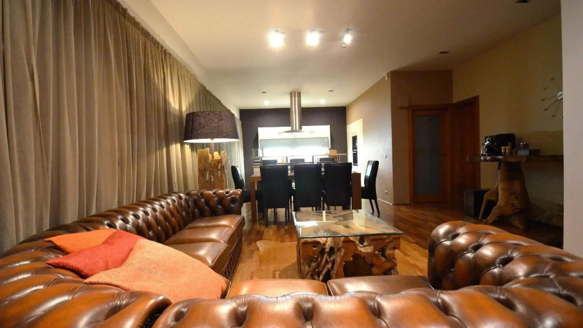 Ferienwohnung Mit Terrasse Prag Lägenhet